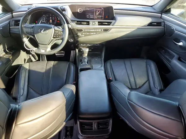58ABZ1B10KU035227 2019 LEXUS ES - Image 8