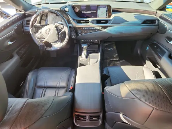 58ABZ1B10KU037284 2019 LEXUS ES - Image 8
