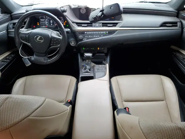 58ABZ1B10KU039486 2019 LEXUS ES - Image 8