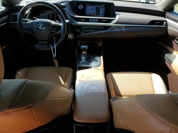 58ABZ1B10KU043229 2019 LEXUS ES - Image 8