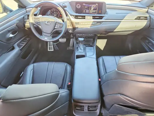 58ABZ1B10KU047250 2019 LEXUS ES - Image 8