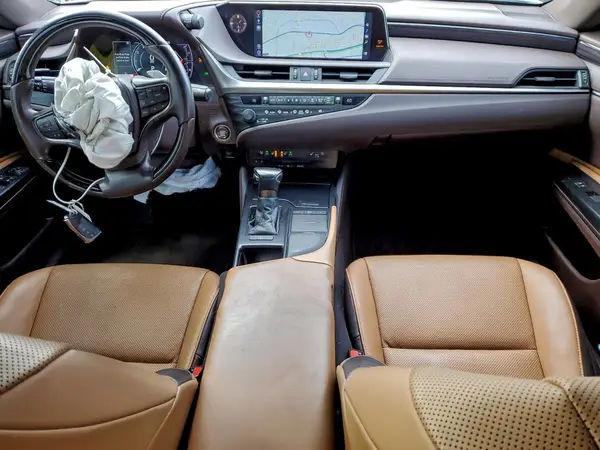 58ABZ1B10KU050617 2019 LEXUS ES - Image 8