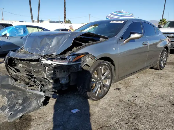 58ABZ1B10KU051170 2019 LEXUS ES - Image 1