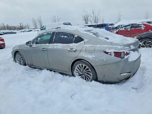 58ABZ1B10MU106221 2021 LEXUS ES - Image 2
