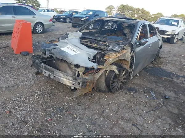 58ABZ1B11KU004374 2019 LEXUS ES - Image 2