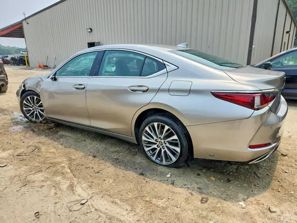 58ABZ1B11KU008408 2019 LEXUS ES - Image 2