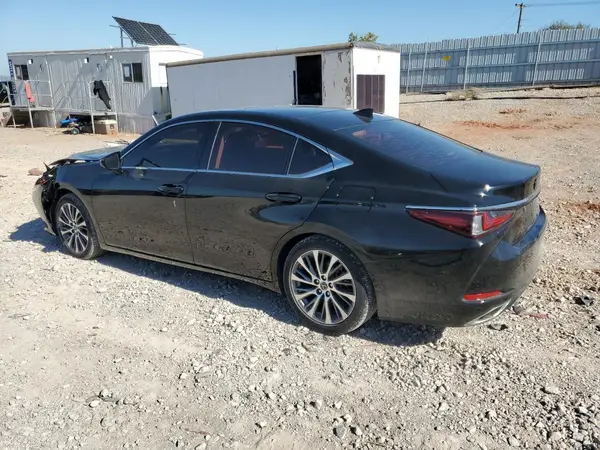 58ABZ1B11KU010479 2019 LEXUS ES - Image 2