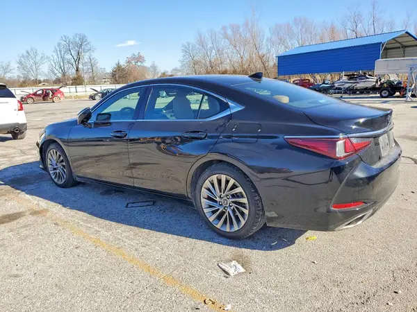 58ABZ1B11KU014936 2019 LEXUS ES - Image 2