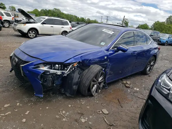 58ABZ1B11KU018050 2019 LEXUS ES - Image 1