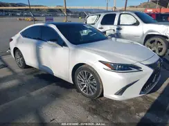 58ABZ1B11KU019473 2019 LEXUS ES