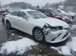 58ABZ1B11KU020901 2019 LEXUS ES