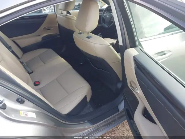 58ABZ1B11KU023037 2019 LEXUS ES - Image 8