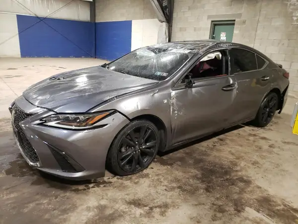58ABZ1B11KU024026 2019 LEXUS ES - Image 1