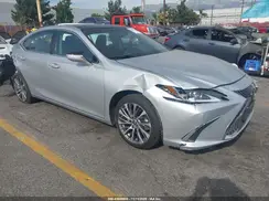 58ABZ1B11KU031834 2019 LEXUS ES