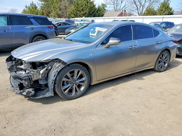 58ABZ1B11KU032689 2019 LEXUS ES - Image 1