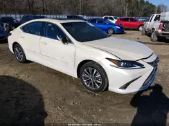 58ABZ1B11KU032708 2019 LEXUS ES