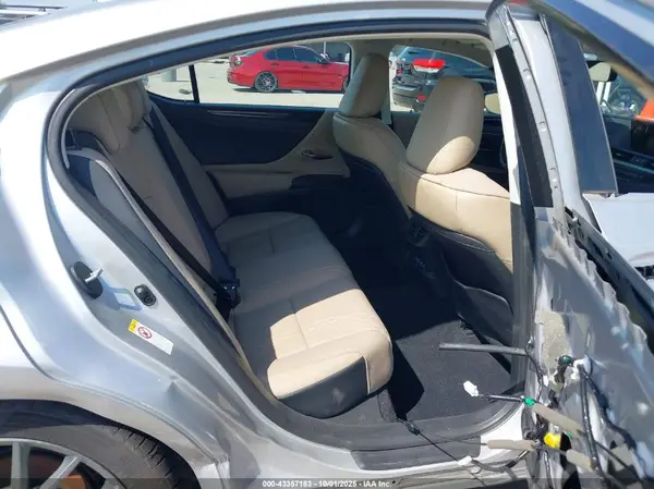 58ABZ1B11KU034202 2019 LEXUS ES - Image 8