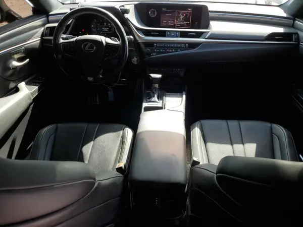 58ABZ1B11KU045474 2019 LEXUS ES - Image 8