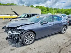 58ABZ1B11KU048004 2019 LEXUS ES