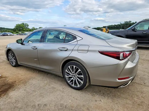 58ABZ1B11KU048696 2019 LEXUS ES - Image 2