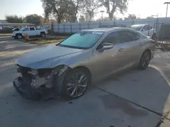 58ABZ1B11KU049752 2019 LEXUS ES