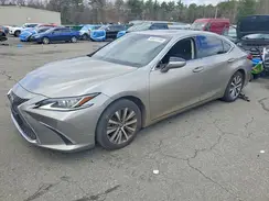 58ABZ1B12KU004030 2019 LEXUS ES