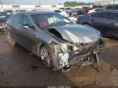 58ABZ1B12KU011172 2019 LEXUS ES