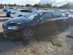 58ABZ1B12KU015531 2019 LEXUS ES