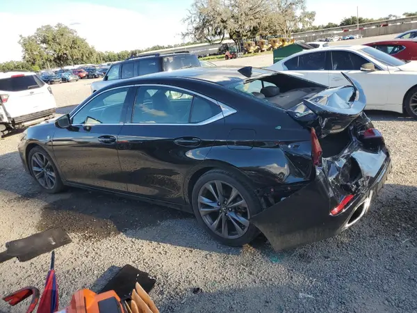 58ABZ1B12KU015531 2019 LEXUS ES - Image 2