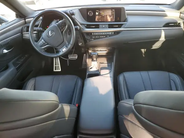 58ABZ1B12KU015531 2019 LEXUS ES - Image 8