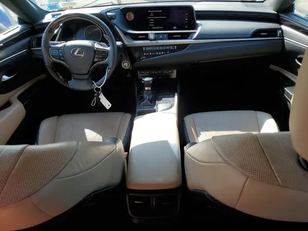 58ABZ1B12KU017702 2019 LEXUS ES - Image 8