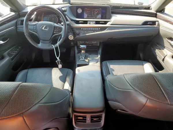 58ABZ1B12KU017859 2019 LEXUS ES - Image 8