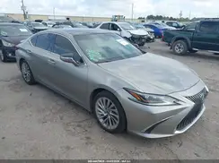 58ABZ1B12KU021670 2019 LEXUS ES