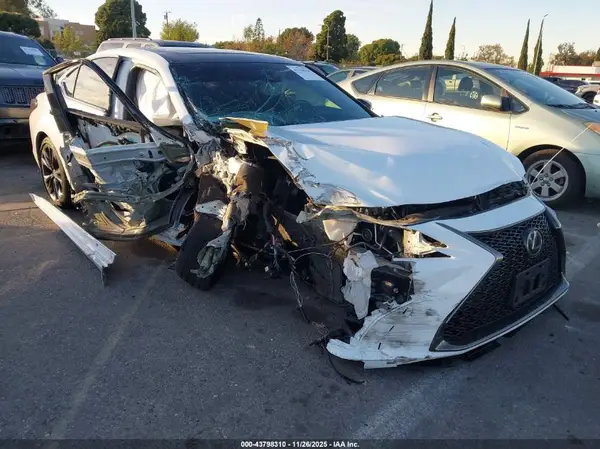 58ABZ1B12KU024231 2019 LEXUS ES - Image 1