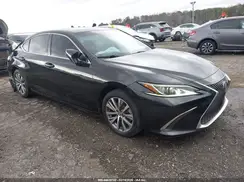 58ABZ1B12KU028604 2019 LEXUS ES