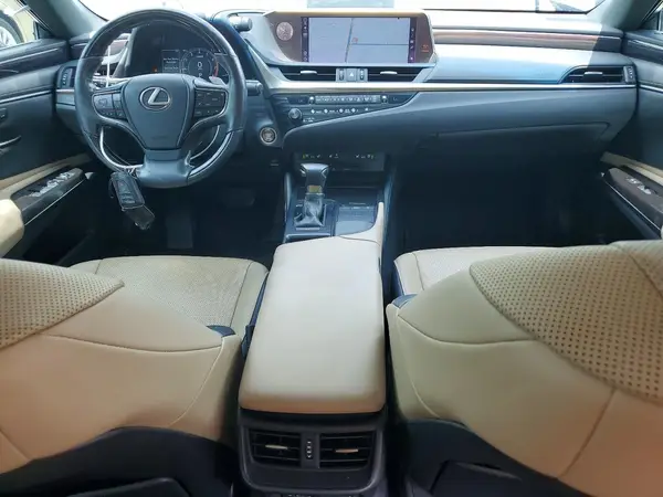 58ABZ1B12KU028974 2019 LEXUS ES - Image 8