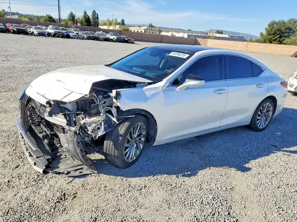 58ABZ1B12KU030269 2019 LEXUS ES - Image 1