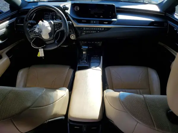 58ABZ1B12KU030269 2019 LEXUS ES - Image 8