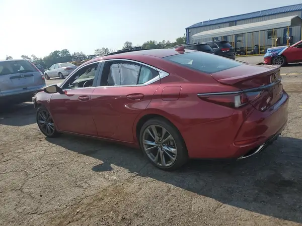 58ABZ1B12KU032734 2019 LEXUS ES - Image 2