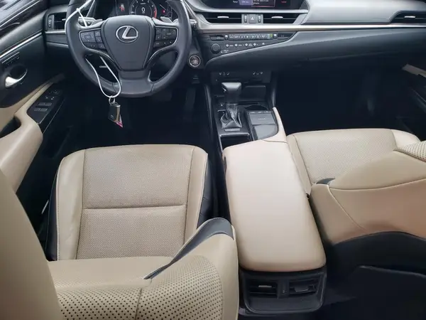 58ABZ1B12KU044351 2019 LEXUS ES - Image 8