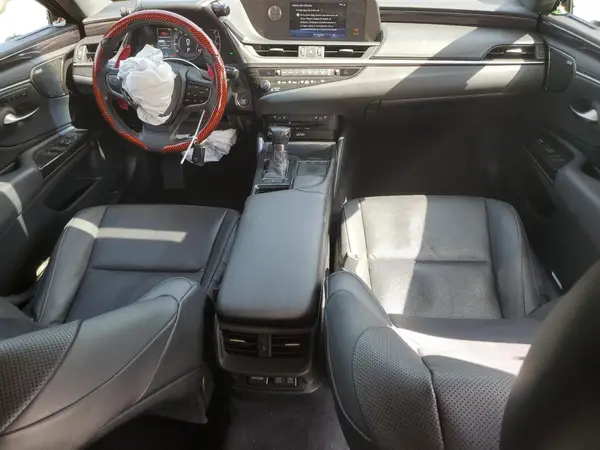 58ABZ1B12KU045466 2019 LEXUS ES - Image 8