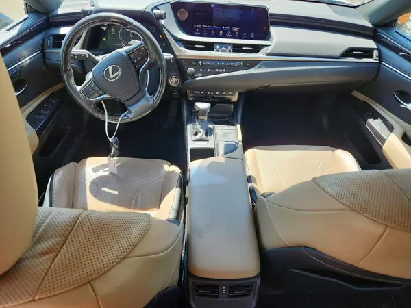 58ABZ1B13KU007826 2019 LEXUS ES - Image 8