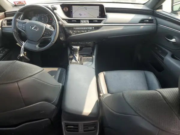 58ABZ1B13KU008507 2019 LEXUS ES - Image 8