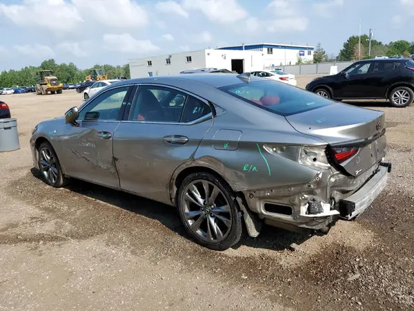 58ABZ1B13KU017451 2019 LEXUS ES - Image 2