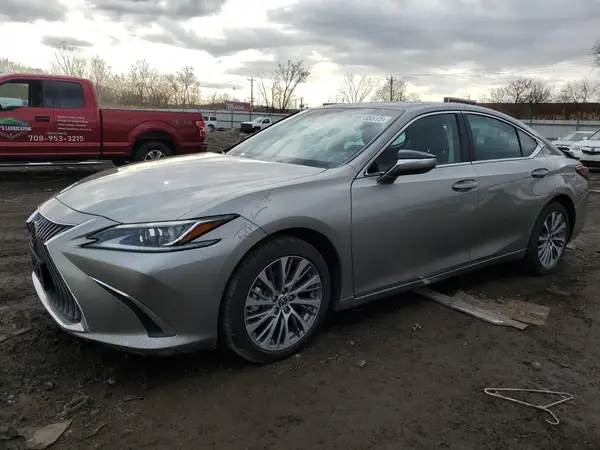 58ABZ1B13KU021015 2019 LEXUS ES - Image 1