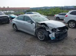 58ABZ1B13KU021371 2019 LEXUS ES