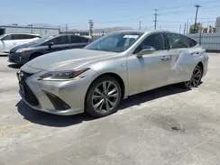 58ABZ1B13KU022567 2019 LEXUS ES