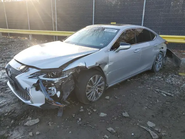 58ABZ1B13KU023380 2019 LEXUS ES - Image 1
