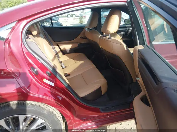 58ABZ1B13KU024545 2019 LEXUS ES - Image 8