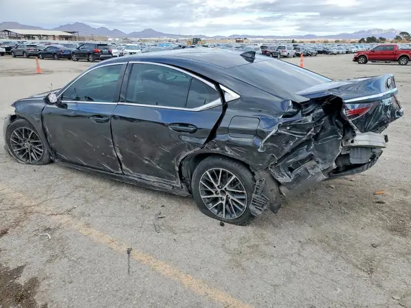 58ABZ1B13KU024562 2019 LEXUS ES - Image 2